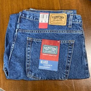 Signature by Levi Relaxed Fit Jeans